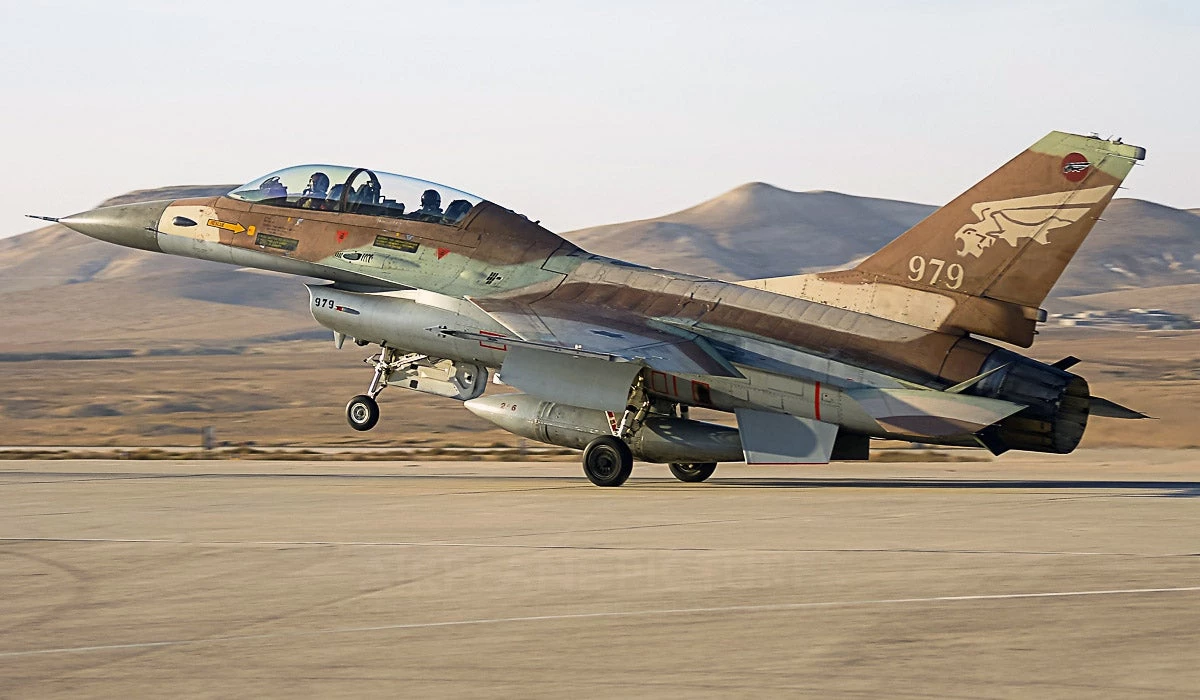 Το Ισραήλ προσφέρει μεταχειρισμένα F-16 στην Κολομβία